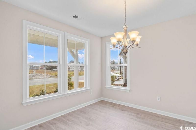 422 Starlit Way Photo 9