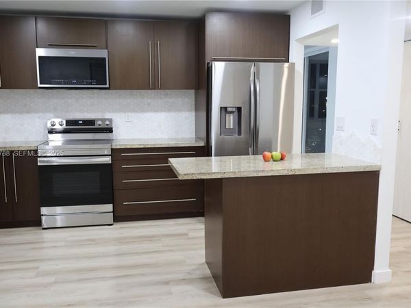 20441 NE 30th Ave, Unit 214-9, Aventura, FL 33180