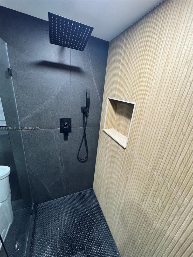 20441 NE 30th Ave, Unit 214-9, Aventura, FL 33180 Photo