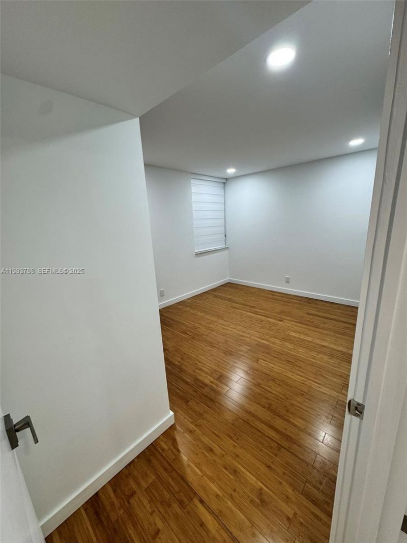 20441 NE 30th Ave, Unit 214-9, Aventura, FL 33180 Photo