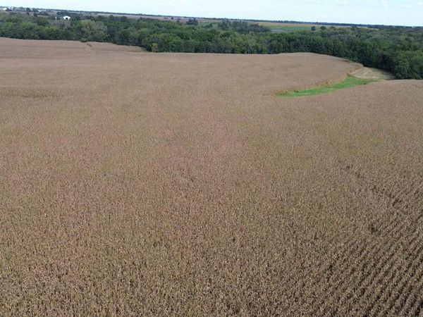 322 A Nuthatch Avenue, Bloomfield, IA 52537