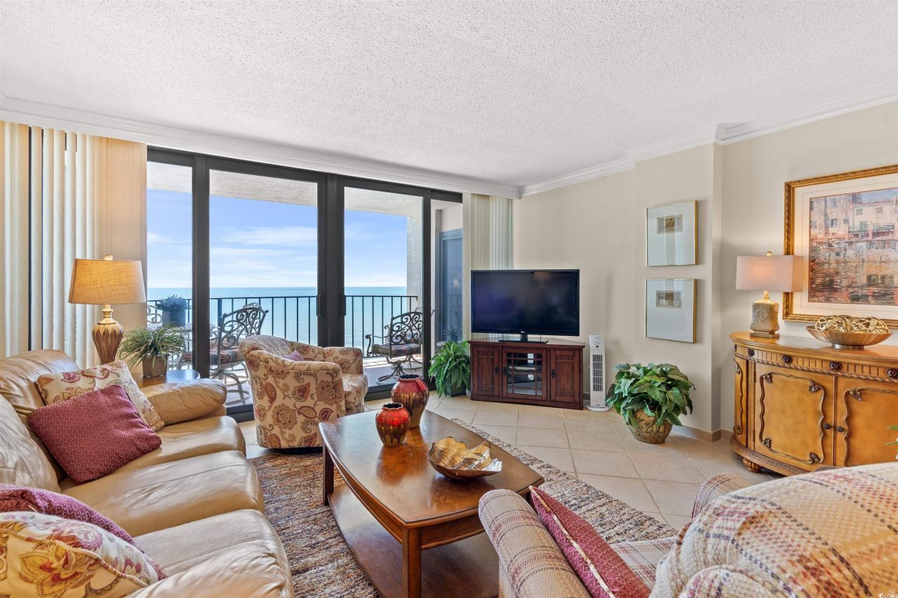 10200 Beach Club Dr. Photo 10