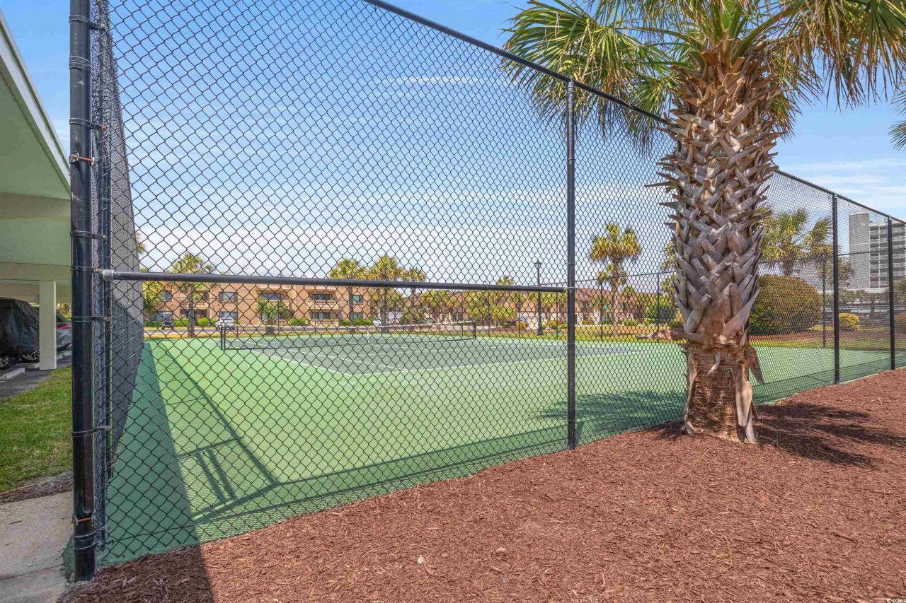 10200 Beach Club Dr. Photo 32