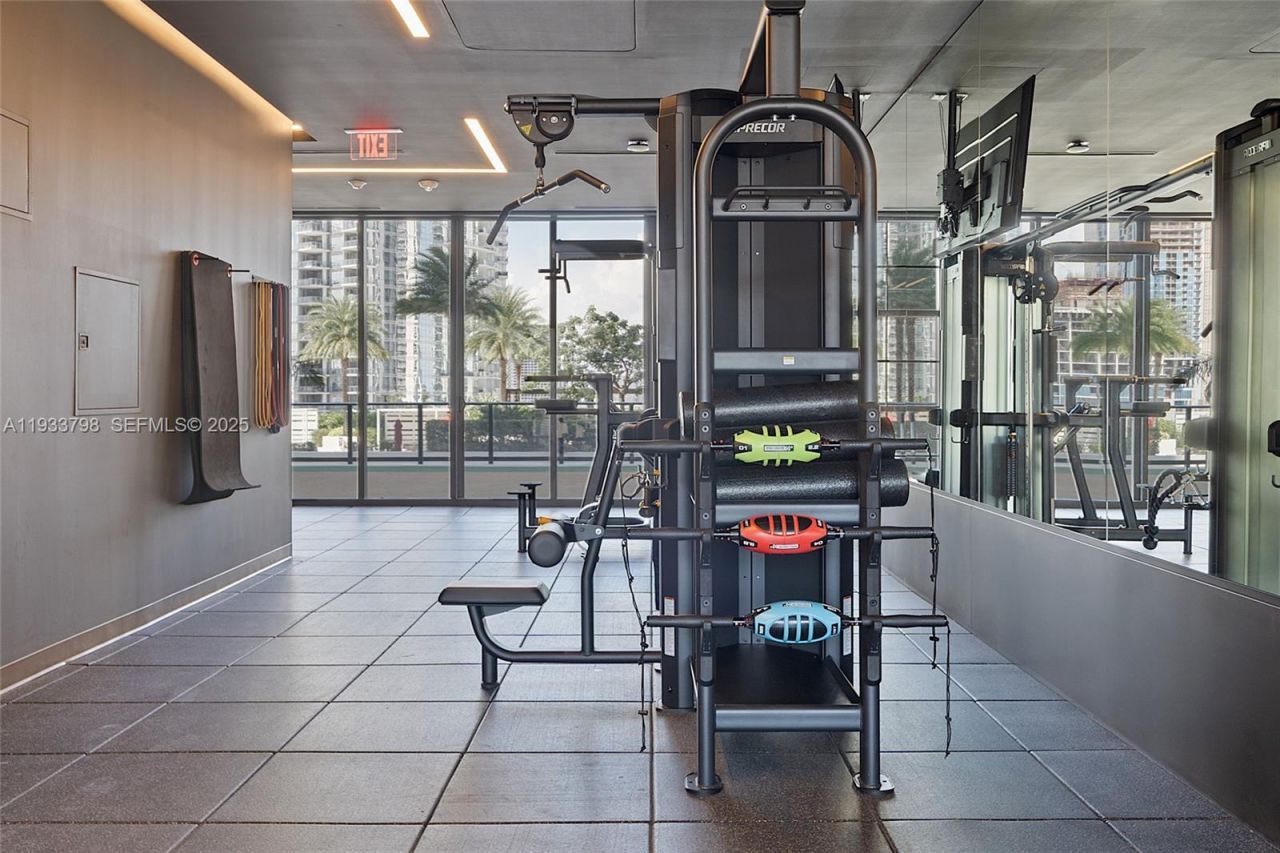 159 NE 6th St , Unit 5015, Miami, FL 33132 Photo