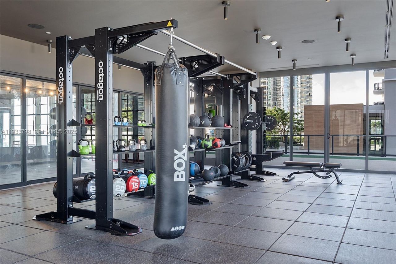 159 NE 6th St , Unit 5015, Miami, FL 33132 Photo