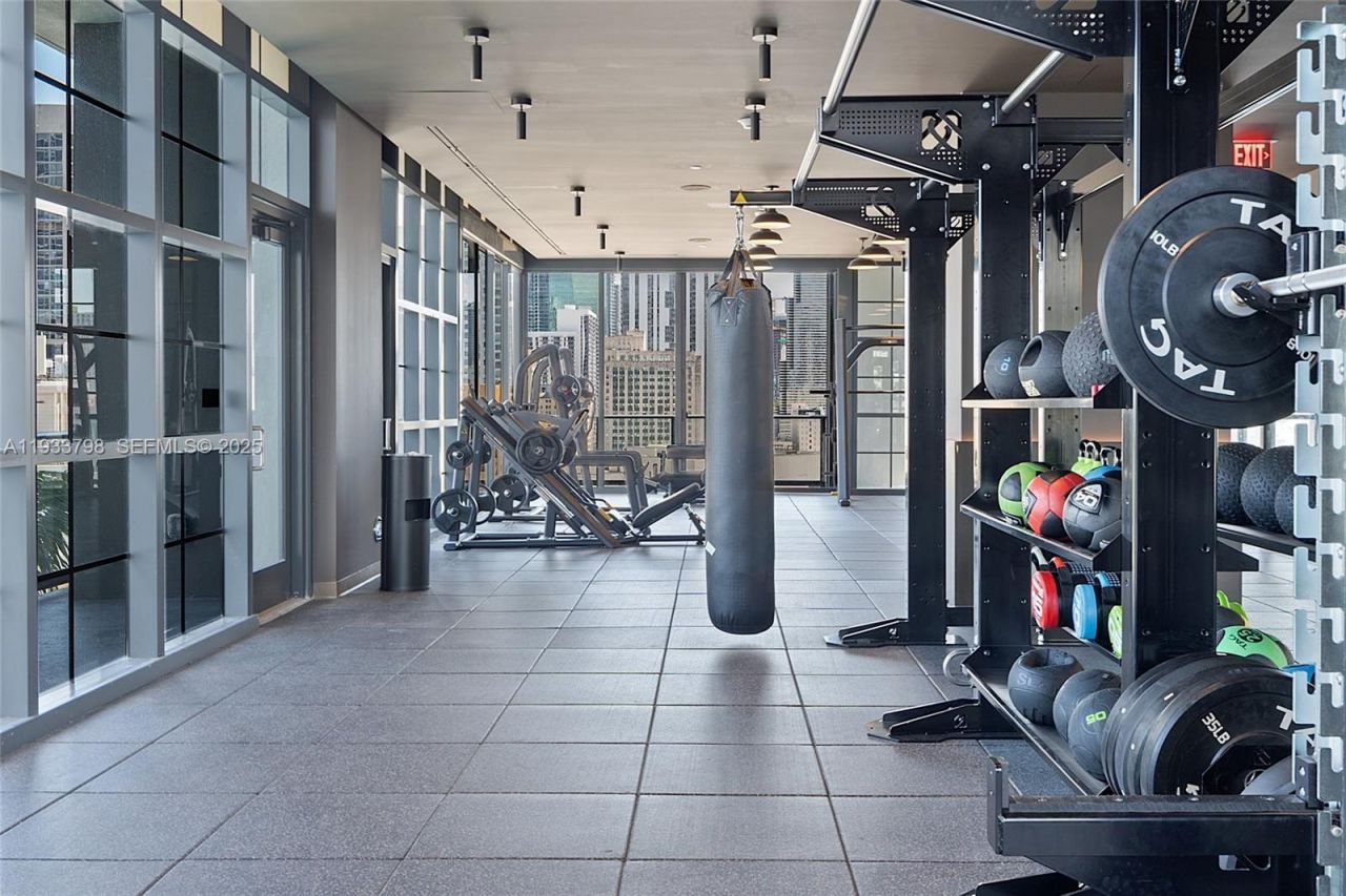 159 NE 6th St , Unit 5015, Miami, FL 33132 Photo