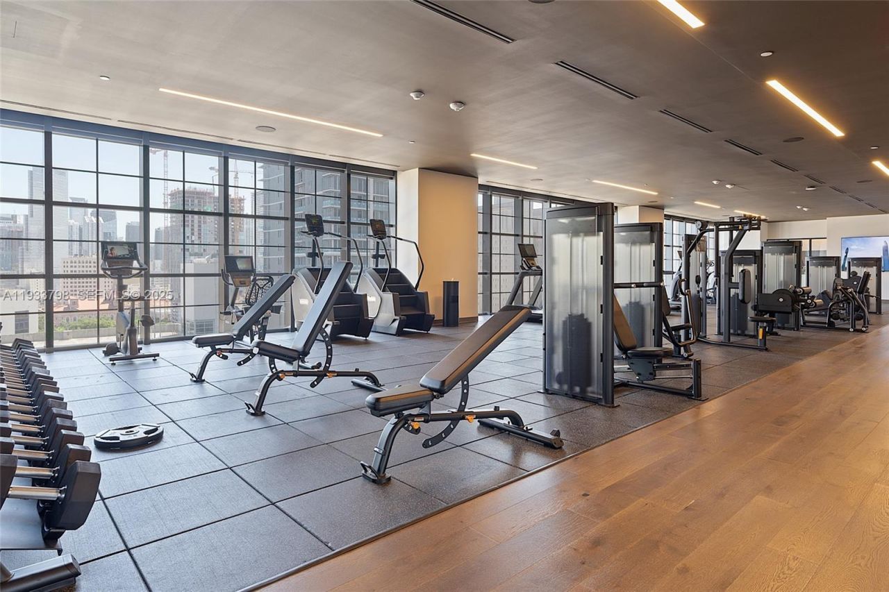 159 NE 6th St , Unit 5015, Miami, FL 33132 Photo