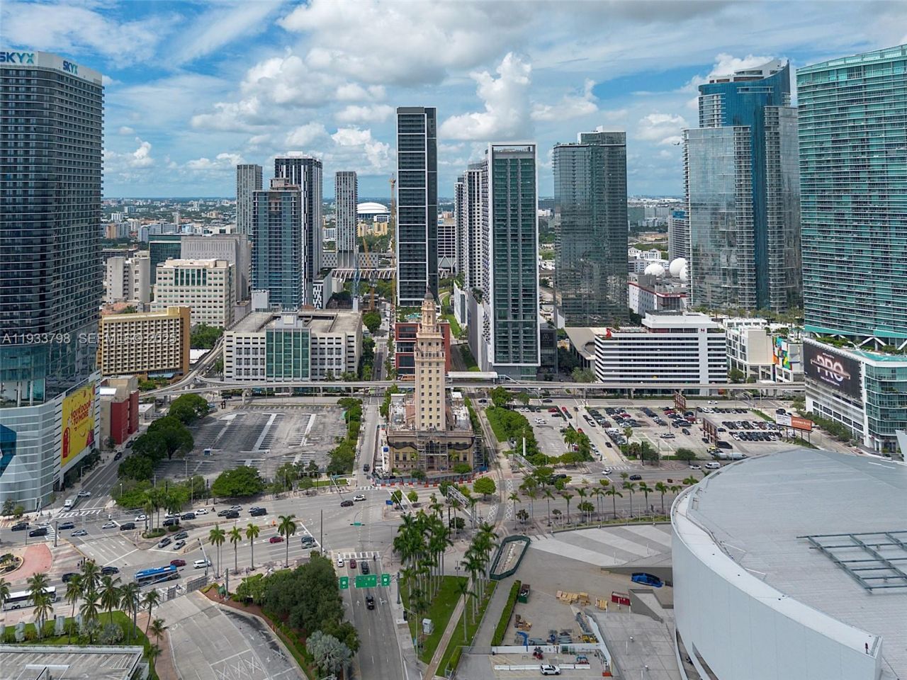 159 NE 6th St , Unit 5015, Miami, FL 33132 Photo