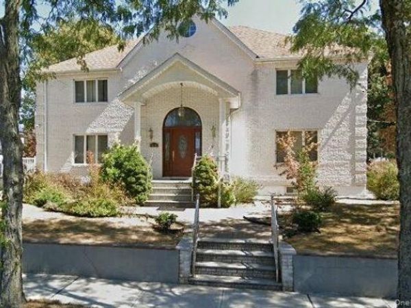 258-05 83rd Avenue, Glen Oaks, NY 11004