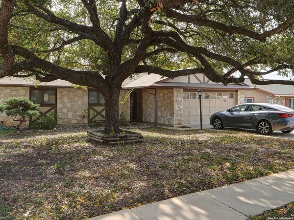 9602 Gold HL, San Antonio, TX 78245