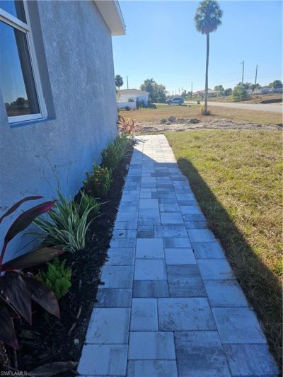 2813 NE 6th Ave, Cape Coral, FL 33909 Photo