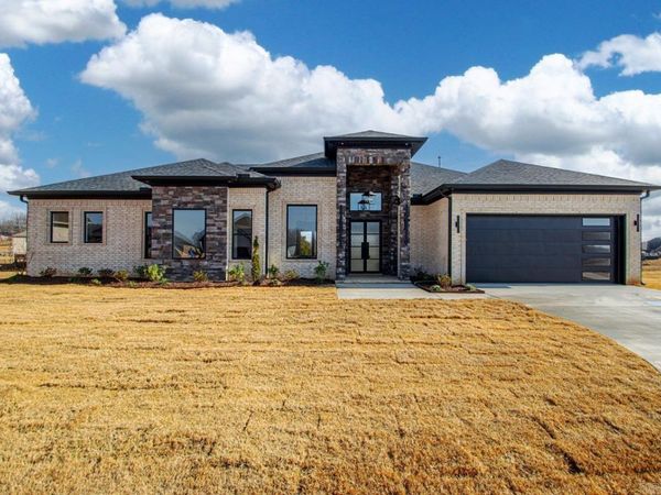 1015 Black Bass Court, Jacksonville, AR 72076