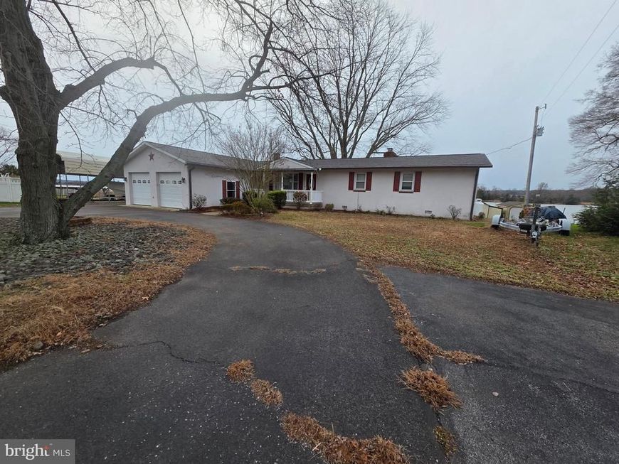 40265 Beach Drive, Mechanicsville, MD 20659 Main Photo