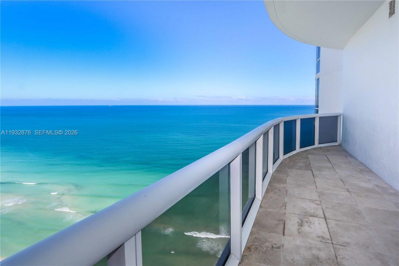 15811 Collins Ave, Unit 3702, Sunny Isles Beach, FL 33160 Photo