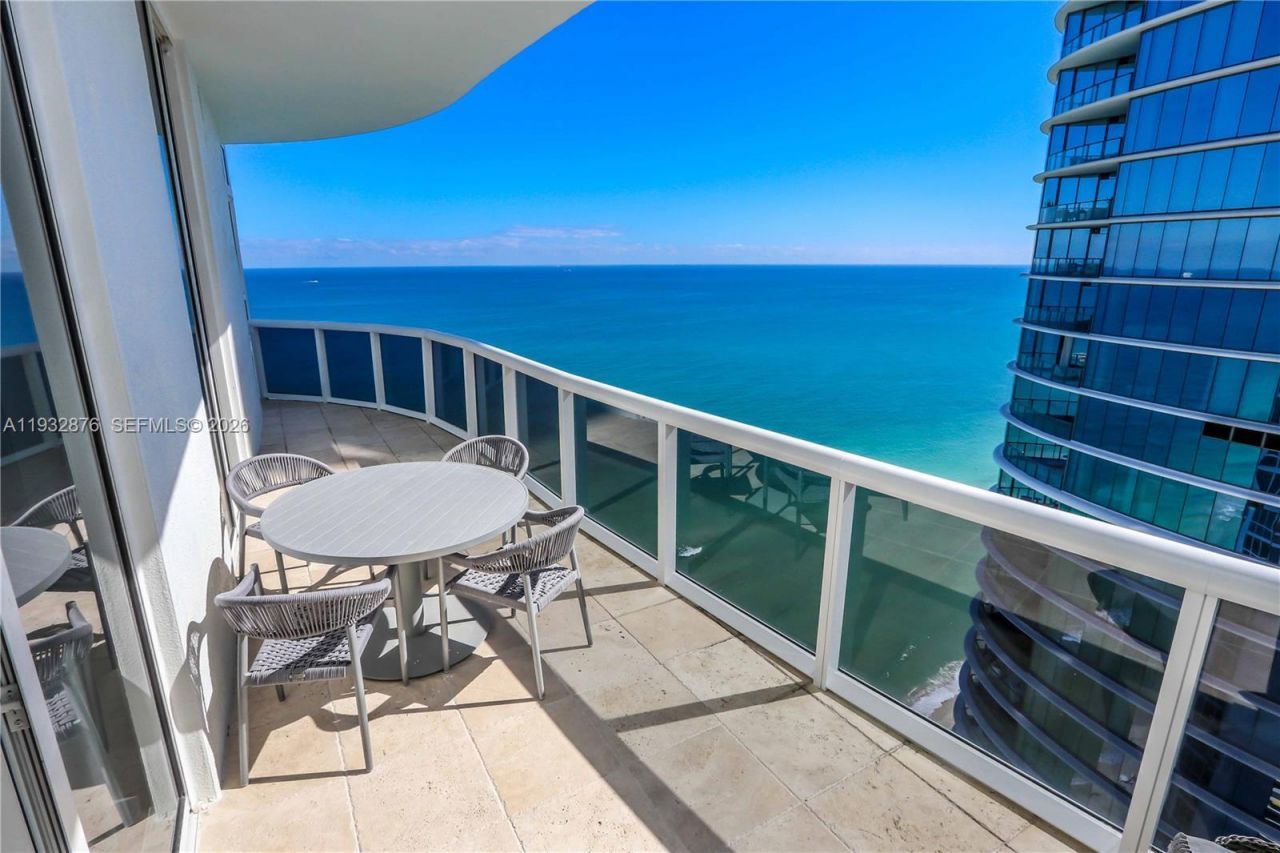 15811 Collins Ave, Unit 3702, Sunny Isles Beach, FL 33160 Photo