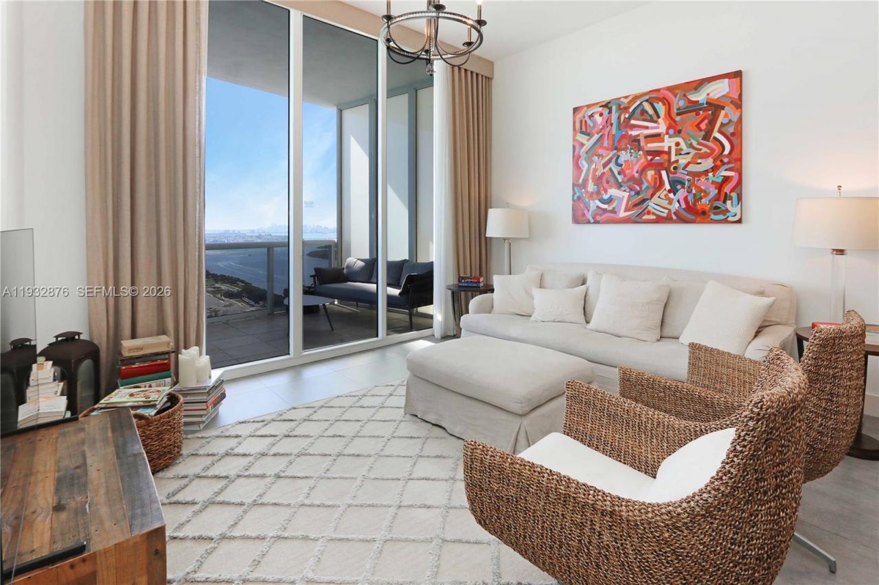15811 Collins Ave, Unit 3702, Sunny Isles Beach, FL 33160 Photo