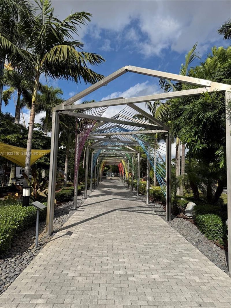 5300 Paseo Blvd, Unit 1107, Doral, FL 33166 Photo