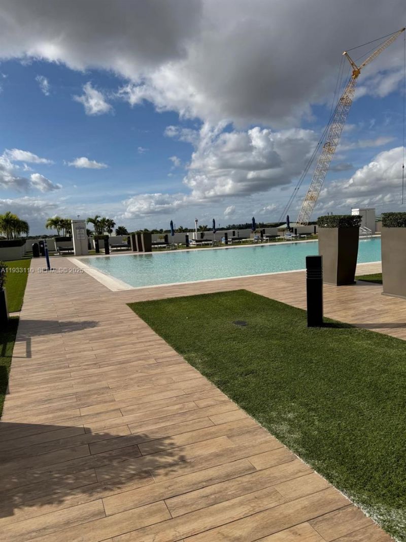 5300 Paseo Blvd, Unit 1107, Doral, FL 33166 Photo