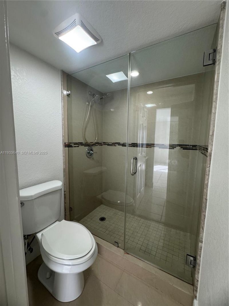 1221 SW 122nd Ave, Unit 104, Miami, FL 33184 Photo