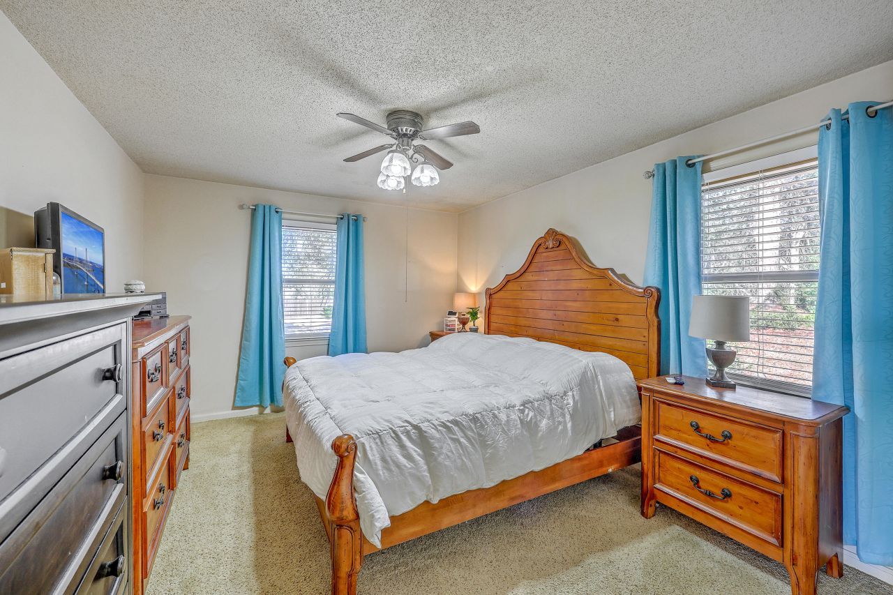 2198 Skyland Lane Photo 16