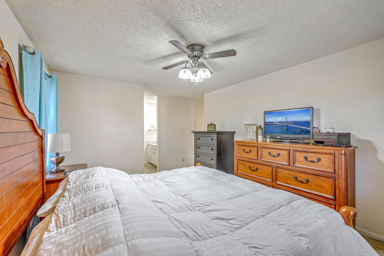 2198 Skyland Lane Photo 17