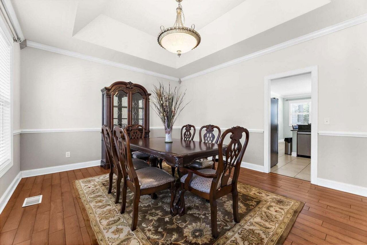 461 Chapel Creek Drive Photo 10