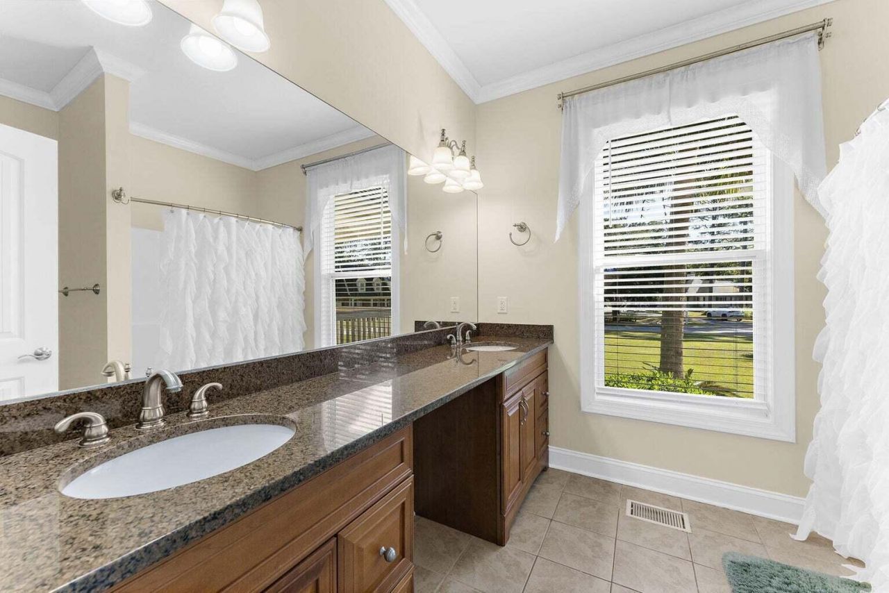 461 Chapel Creek Drive Photo 33