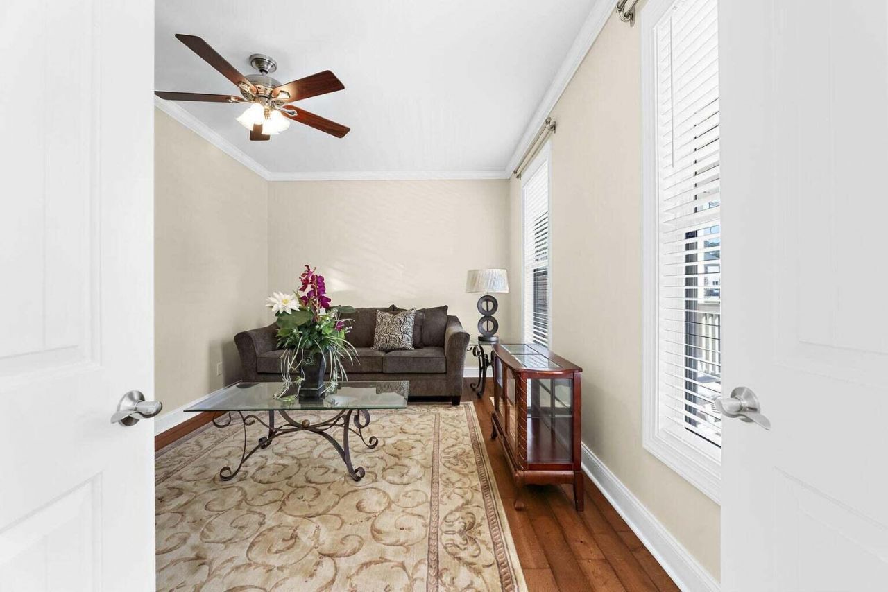 461 Chapel Creek Drive Photo 7