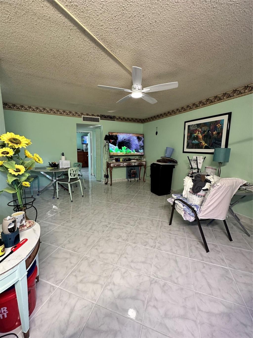 2400 NE 10th Street, Unit 205, Pompano Beach, FL 33062 Photo