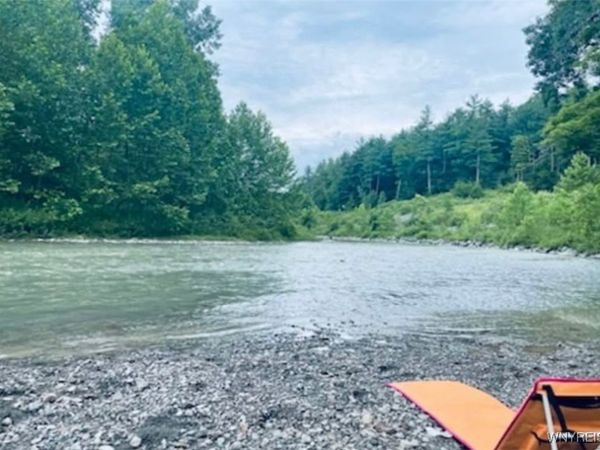 6379 Zoar Valley Road, Springville, NY 14141