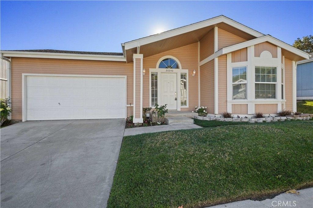 20240 Shadow Island Drive, Canyon Country, CA 91351 Main Photo