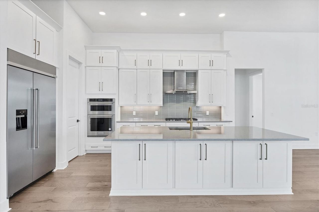 17920 Palmiste Drive, Bradenton, FL 34202 Photo