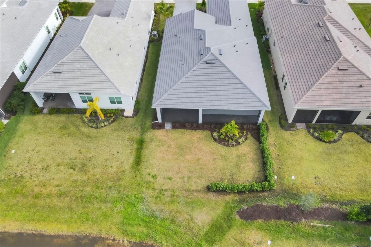 17920 Palmiste Drive, Bradenton, FL 34202 Photo