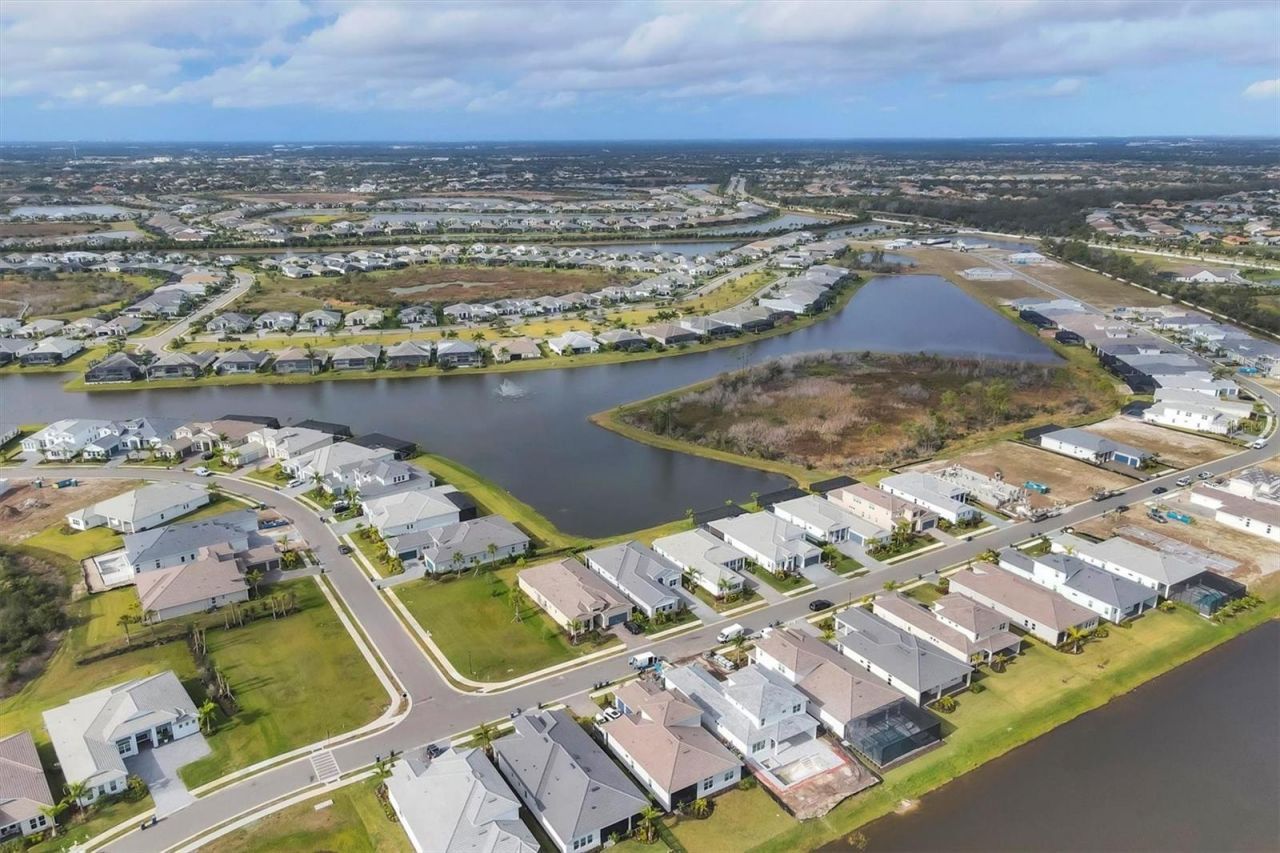 17920 Palmiste Drive, Bradenton, FL 34202 Photo