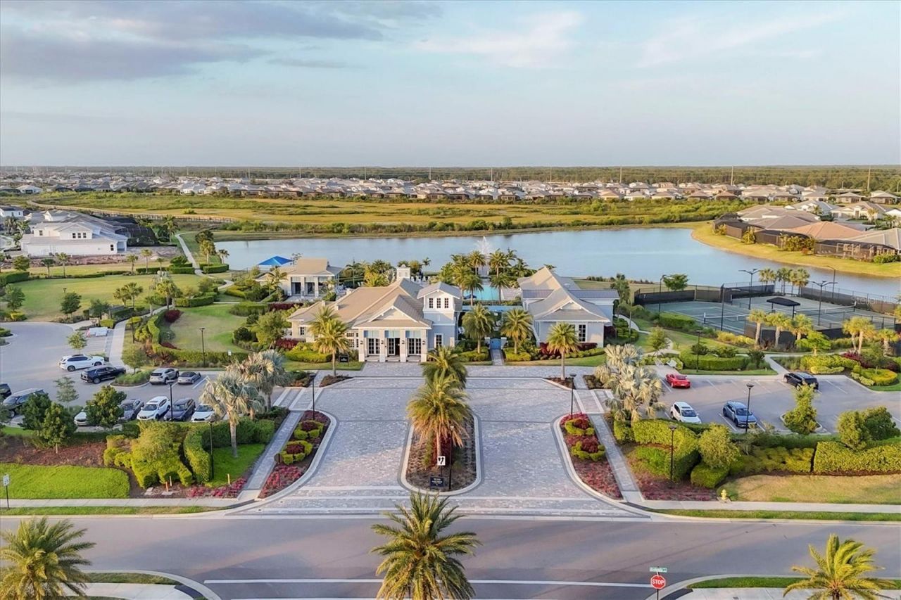 17920 Palmiste Drive, Bradenton, FL 34202 Photo