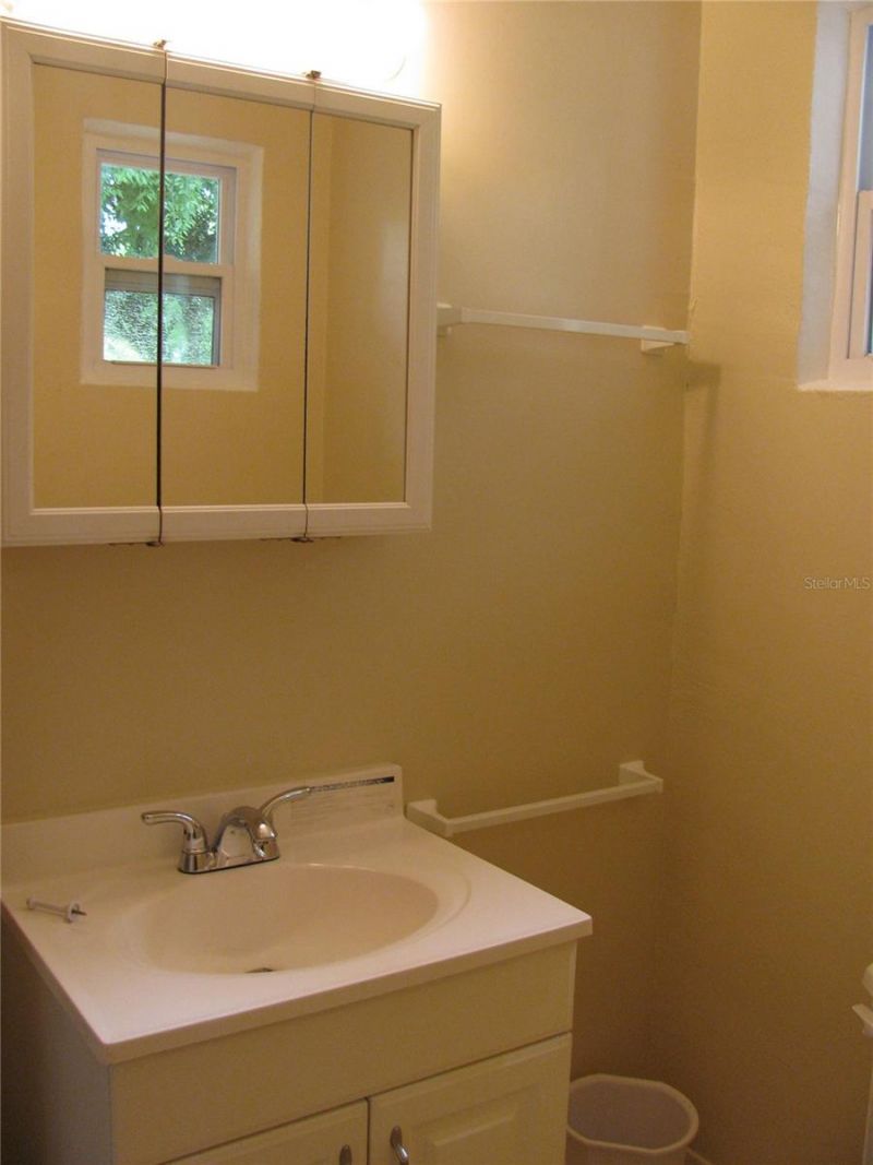 486 Oak Street, New Smyrna Beach, FL 32168 Photo