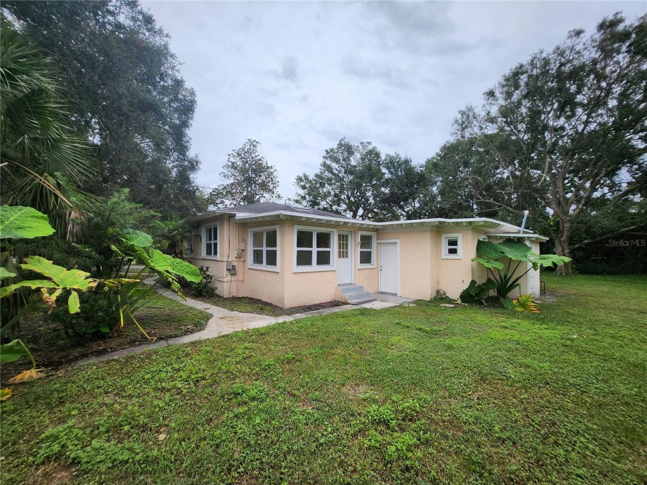486 Oak Street, New Smyrna Beach, FL 32168 Photo