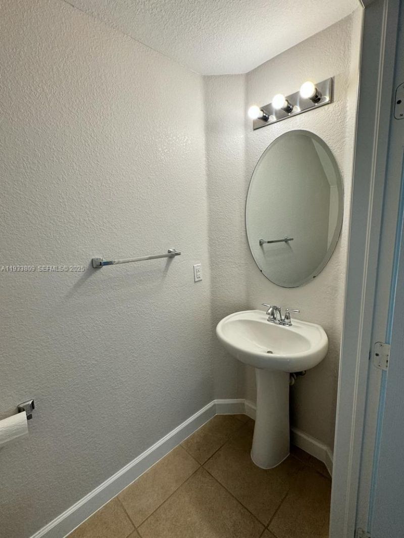 3558 NW 29th Ct, Lauderdale Lakes, FL 33311 Photo