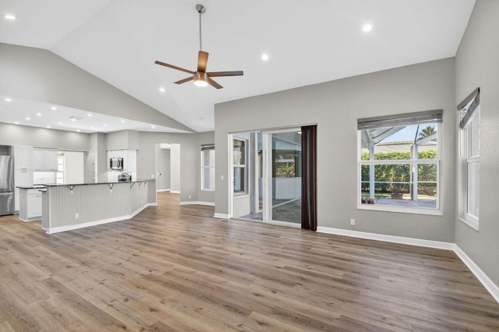 4393 Hunting Trail, Lake Worth, FL 33467 Photo