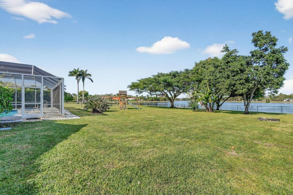 4393 Hunting Trail, Lake Worth, FL 33467 Photo