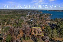 126 Lake Summit Drive photo 4