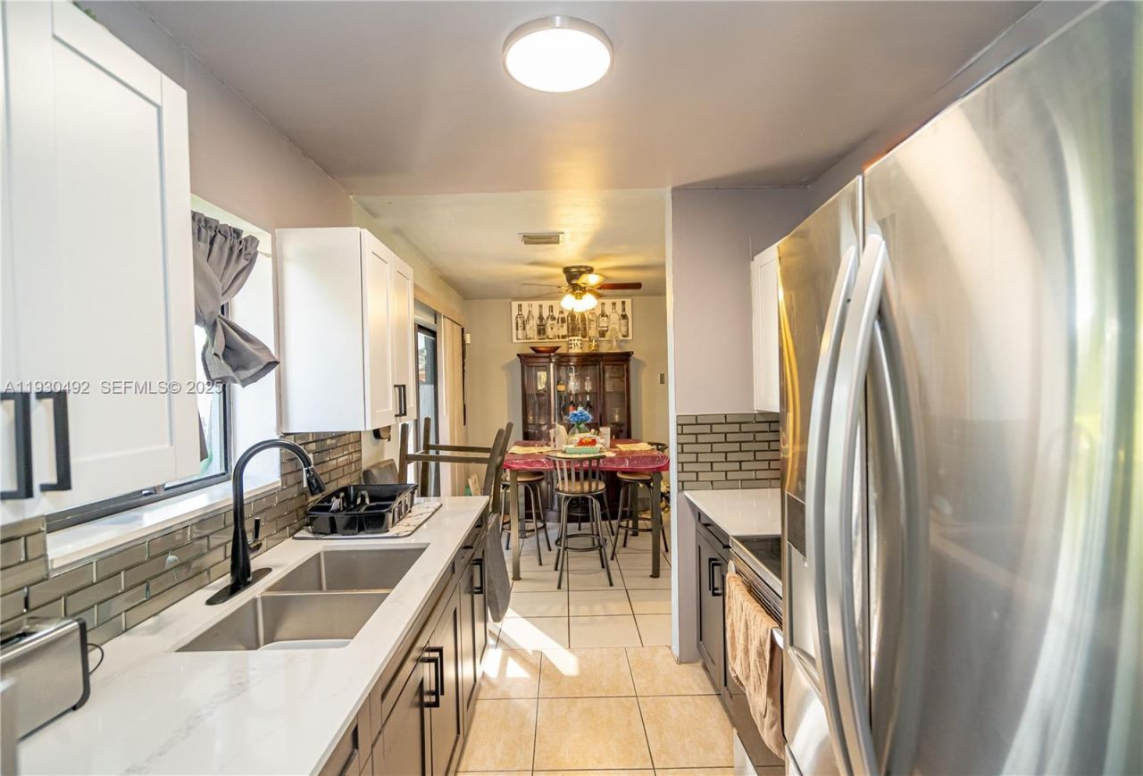 17715 NW 55th Ave, Miami Gardens, FL 33055 Photo