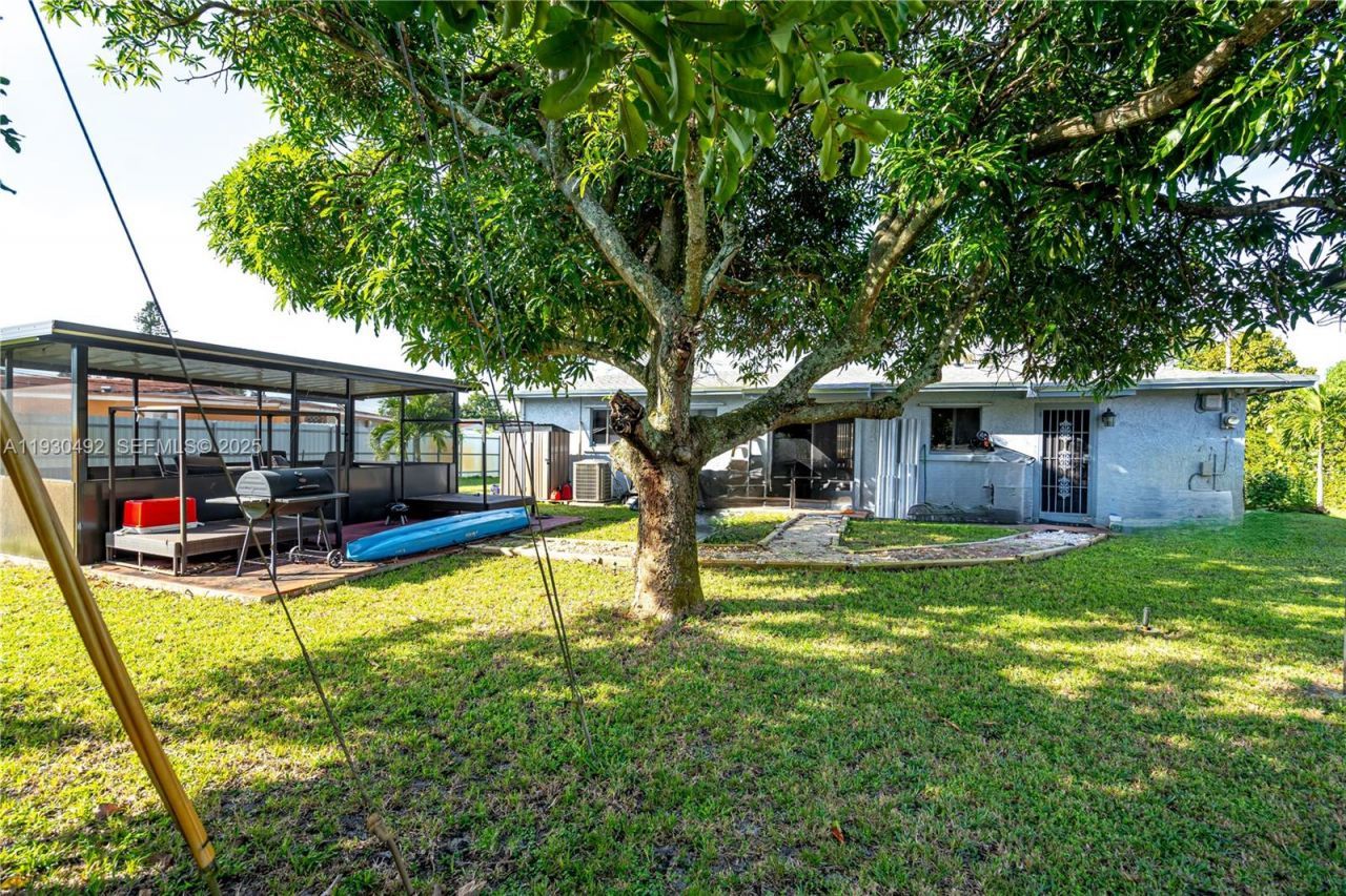 17715 NW 55th Ave, Miami Gardens, FL 33055 Photo