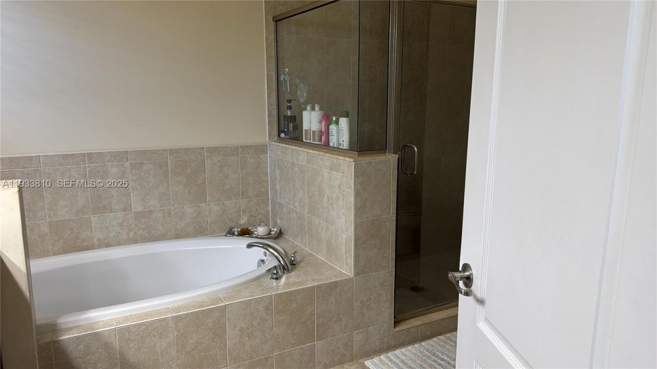 8437 Blue Cove Way, Unit 8437, Parkland, FL 33076 Photo