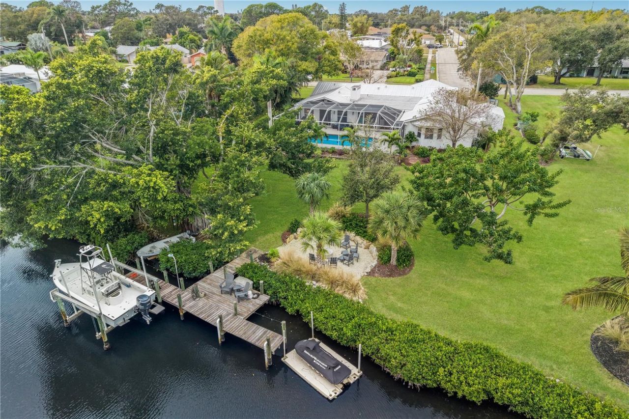 415 65th Street Court Nw, Bradenton, FL 34209 Photo