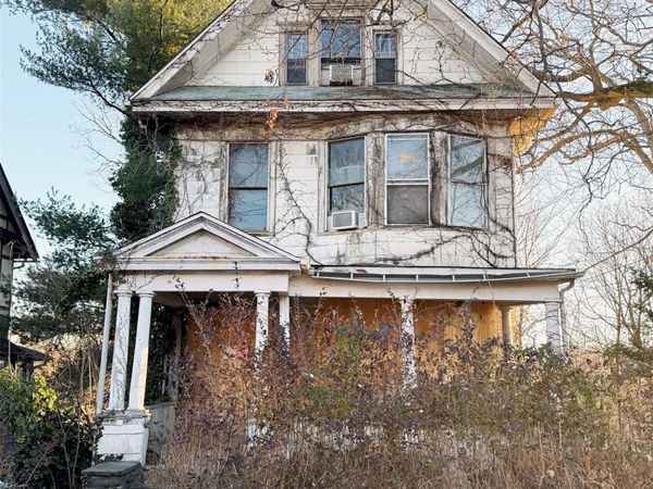 6 aka 10 Rossmore Avenue, Bronxville, NY 10708