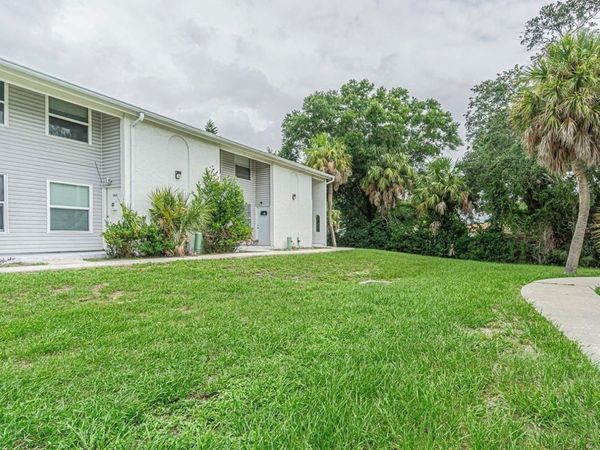 7323 JACKSON SPRINGS ROAD, TAMPA, FL 33634