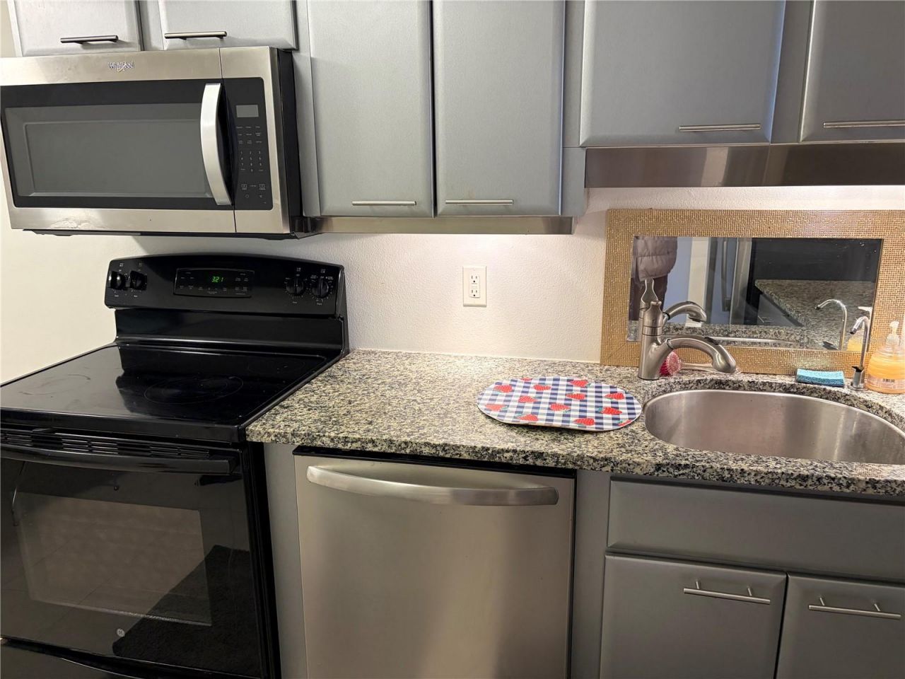 3700 S Osprey Avenue, Unit 219, Sarasota, FL 34239 Photo