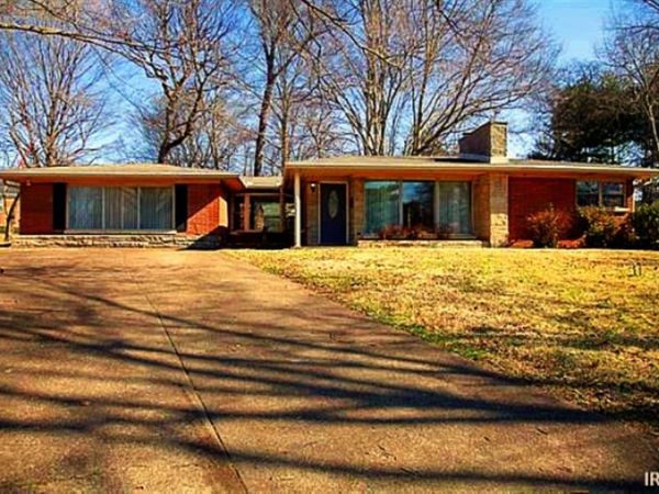 1452 Bonnie View Drive, Evansville, IN 47715