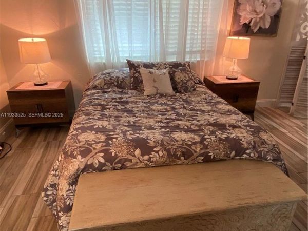 326 Roosevelt St , Unit 5, Hollywood, FL 33019